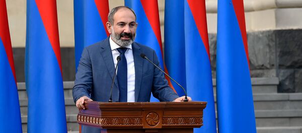 Праздничное поздравление премьер-министра Никола Пашиняна в День независимости Армении (21 сентября 2018). Еревaн - Sputnik Армения