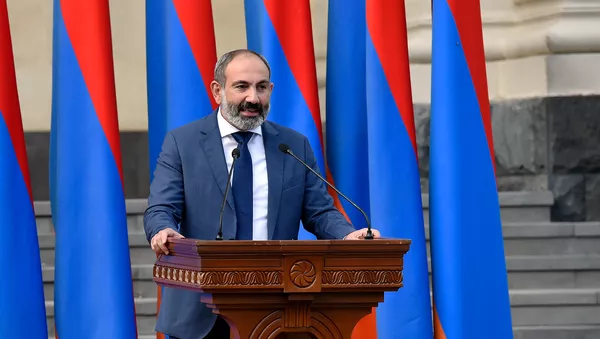 Праздничное поздравление премьер-министра Никола Пашиняна в День независимости Армении (21 сентября 2018). Еревaн - Sputnik Армения