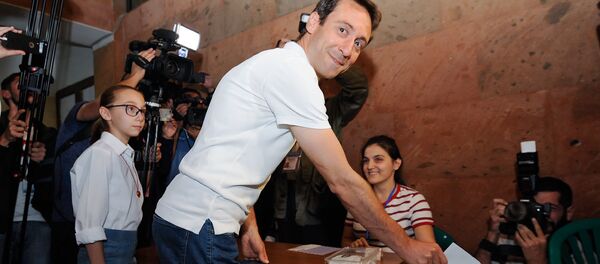 Айк Марутян на выборах совета старейшин Еревана (23 сентября 2018). Еревaн - Sputnik Армения