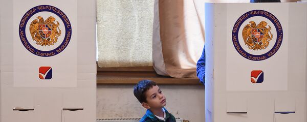 Выборы совета старейшин Еревана (23 сентября 2018). Еревaн Выборы совета старейшин Еревана (23 сентября 2018). Еревaн - Sputnik Արմենիա