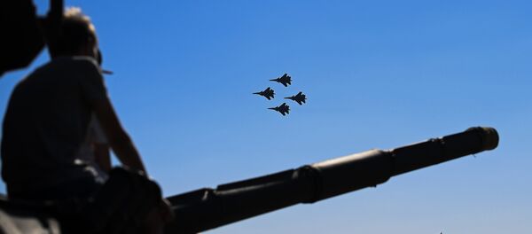 Истребители Су-30СМ пилотажной группы Русские Витязи - Sputnik Армения