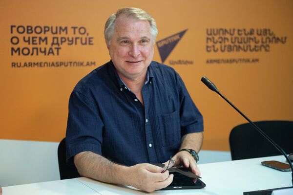 Александр Цинкер - Sputnik Армения