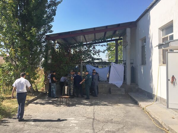 Ситуация у медцентра Сурб Григор Лусаворич (25 сентября 2018). Еревaн Ситуация у медцентра Сурб Григор Лусаворич (25 сентября 2018). Еревaн - Sputnik Армения