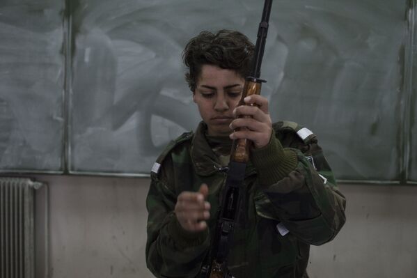 Женская военная Академия в Дамаске - Sputnik Армения