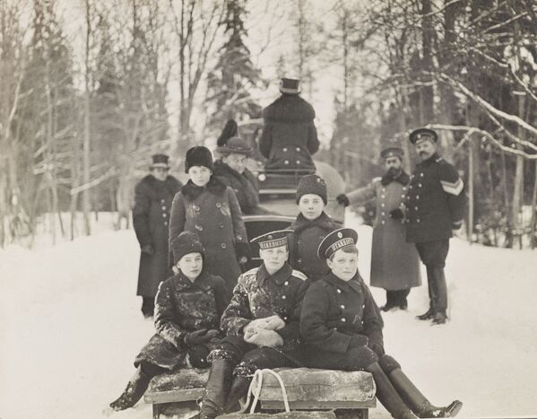 Цесаревич Алексей зимой в Царском селе, 1915 г - Sputnik Армения