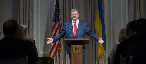 Президент Украины Петр Порошенко на встрече с лидерами украинской общины в США (26 сентября 2018). Нью-Йорк - Sputnik Армения