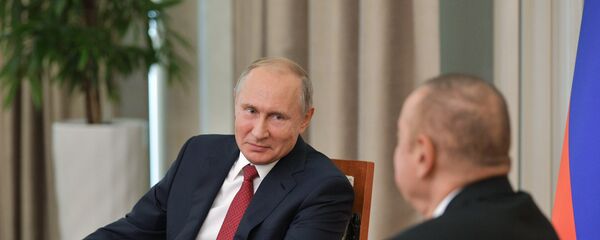 Встреча президентов России и Азербайджана Владимира Путина и Ильхама Алиева (27 сентября 2018). Бакy Встреча президентов России и Азербайджана Владимира Путина и Ильхама Алиева (27 сентября 2018). Бакy - Sputnik Армения