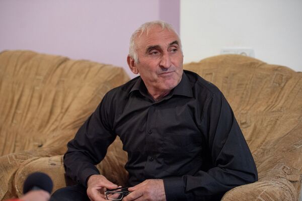 Житель села Коти Сурен Сепханян - Sputnik Армения