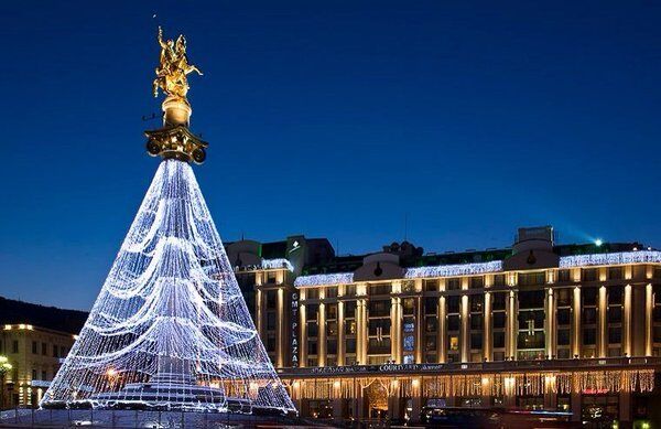 Новогодняя елка в Тбилиси - Sputnik Армения