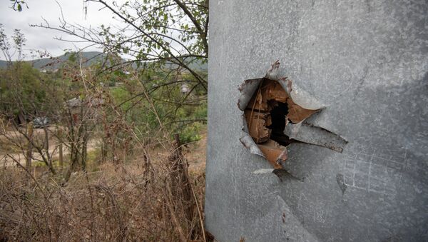 Обстрелянный дом в селе Коти, Тавуш - Sputnik Армения