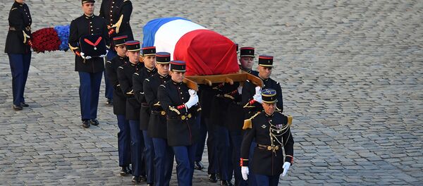 Церемония прощания с Шарлем Азнавуром (5 октября 2018). Париж - Sputnik Արմենիա