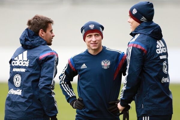 Зажрались не зажрались — это не Монако, а уголовка: подвиги Кокорина и Мамаева - видео Зажрались не зажрались — это не Монако, а уголовка: подвиги Кокорина и Мамаева - видео - Sputnik Армения