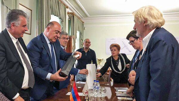 Мэр Гюмри принял делегацию из Норвегии во главе с мэром Крагеро Йони Бликрайем (9 октября 2018). Гюмри - Sputnik Армения
