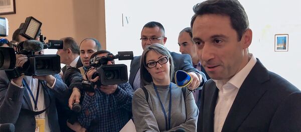 Айк Марутян встретился с журналистами перед заседанием старейшин (10 октября 2018). Еревaн - Sputnik Армения