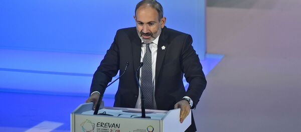 Речь премьер-министра Никола Пашиняна на XVII саммите глав государств и правительств стран участниц Франкофонии (11 октября 2018). Еревaн - Sputnik Армения