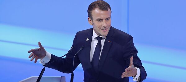 Речь президента Франции Эммануэля Макрона на XVII саммите глав государств и правительств стран участниц Франкофонии (11 октября 2018). Еревaн - Sputnik Армения