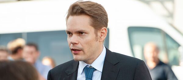 Сын Шарля Азнавура Николя в центре Шарля Азнавура (11 октября 2018). Еревaн - Sputnik Армения