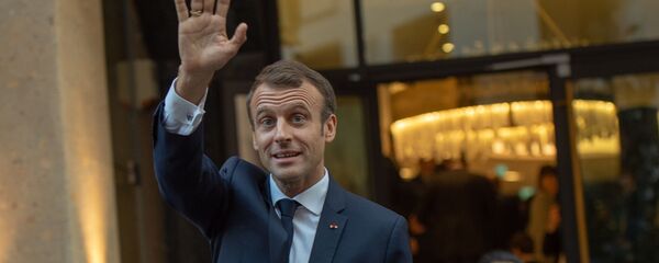 Президент Франции Эммануэль Макрон (11 октября 2018). Еревaн - Sputnik Армения
