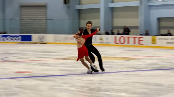 Наша цель – Олимпиада в Пекине: фигуристы от Армении не намерены сдаваться Наша цель – Олимпиада в Пекине: фигуристы от Армении не намерены сдаваться - Sputnik Армения