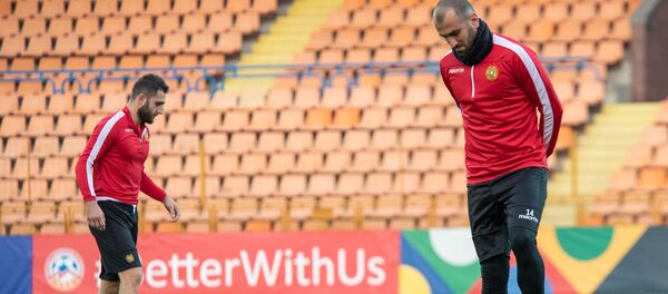 Тренировка сборной Армении по футболу перед матчем Лиги Наций УЕФА со сборной Гибралтара (12 октября 2018). Еревaн Тренировка сборной Армении по футболу перед матчем Лиги Наций УЕФА со сборной Гибралтара (12 октября 2018). Еревaн - Sputnik Արմենիա