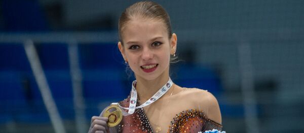 Чемпионка юниорской серии Гран-при по фигурному катанию среди одиночниц Александра Трусова (12 октября 2018). Еревaн Чемпионка юниорской серии Гран-при по фигурному катанию среди одиночниц Александра Трусова (12 октября 2018). Еревaн - Sputnik Армения