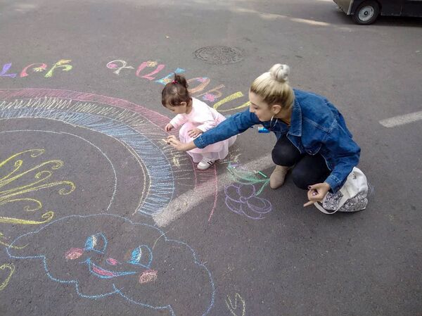 Выставка рисунков в Ереванском зоопарке Выставка рисунков в Ереванском зоопарке - Sputnik Արմենիա