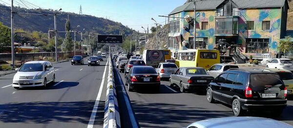 Пробка на проспекте Мясникяна - Sputnik Армения
