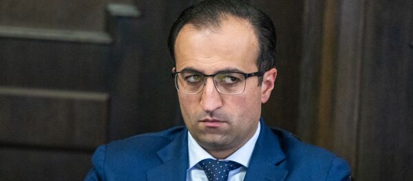 Министр здравоохранения Арсен Торосян на заседании Правительства Армении (16 октября 2018). Еревaн - Sputnik Արմենիա