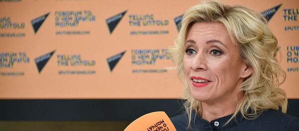 Мария Захарова во время телемоста Москва-Тбилиси-Таллинн-Кишинев (16 октября 2018). Москвa Мария Захарова во время телемоста Москва-Тбилиси-Таллинн-Кишинев (16 октября 2018). Москвa - Sputnik Армения