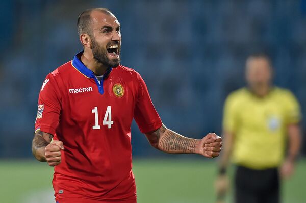 Կապառոսի նորամուտը. ովքե՞ր կարող են խաղալ Հայաստանի ազգային հավաքականում Կապառոսի նորամուտը. ովքե՞ր կարող են խաղալ Հայաստանի ազգային հավաքականում - Sputnik Արմենիա