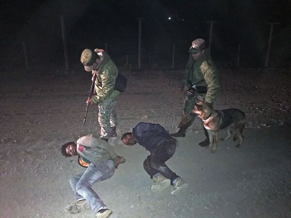 Ռուս սահմանապահները մեկ օրում 4 սահմանախախտի են բռնել հայ–թուրքական սահմանին. լուսանկարներ - Sputnik Արմենիա