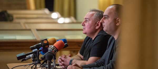 Пресс-конференция директора русского драматического театра им. Станиславского Фреда Давтяна (16 октября 2018). Еревaн - Sputnik Армения