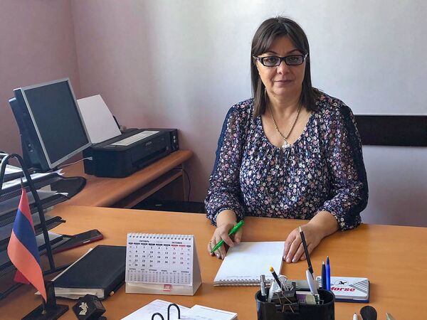 Довели до нервного срыва сторожа и подростка: новые подробности о найденышах в Гюмри Довели до нервного срыва сторожа и подростка: новые подробности о найденышах в Гюмри - Sputnik Армения