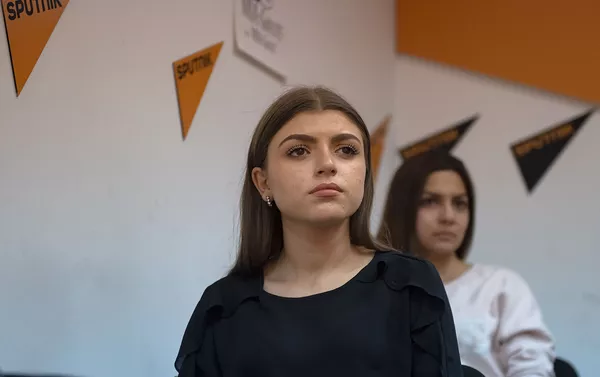 Мастер-класс с участием руководителей пресс-центров Армении в мультимедийном пресс-центре Sputnik Армения в рамках нового модуля образовательной программы SputnikPro (18 октября 2018). Еревaн Мастер-класс с участием руководителей пресс-центров Армении в мультимедийном пресс-центре Sputnik Армения в рамках нового модуля образовательной программы SputnikPro (18 октября 2018). Еревaн - Sputnik Армения