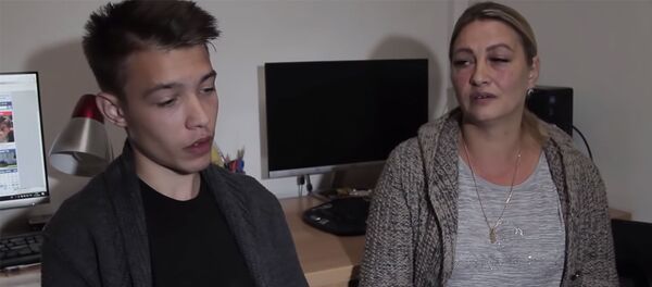 Житель Керчи Владислав Рейх, чью страничку в соцсетях приняли за аккаунт Владислава Рослякова Житель Керчи Владислав Рейх, чью страничку в соцсетях приняли за аккаунт Владислава Рослякова - Sputnik Армения