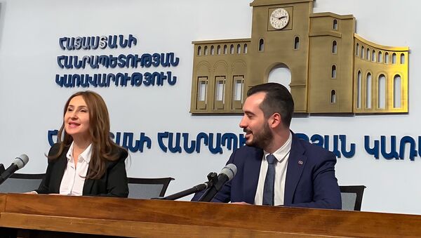 Исполнительный директор фонда «Бизнес-Армения» Армен Авак Авакян на пресс-конференции в правительстве (19 октября 2018). Еревaн - Sputnik Արմենիա