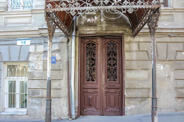 Где хранится ключ к сердцу Ованнеса Туманяна, или Тифлисская гавань армянского поэта - Sputnik Армения