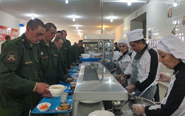 День повара в 102-й военной базе, Гюмри - Sputnik Армения