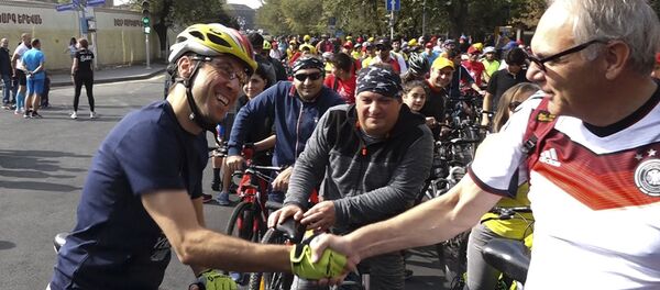 Քաղաքապետ Հայկ Մարությանը մասնակցեց Երևանի 2800-ամյակին նվիրված հեծանվավազքին Քաղաքապետ Հայկ Մարությանը մասնակցեց Երևանի 2800-ամյակին նվիրված հեծանվավազքին - Sputnik Արմենիա