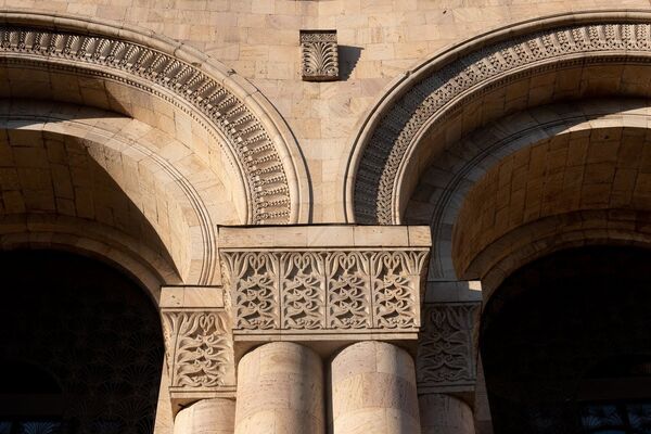 Барельефы Еревана Барельефы Еревана - Sputnik Արմենիա