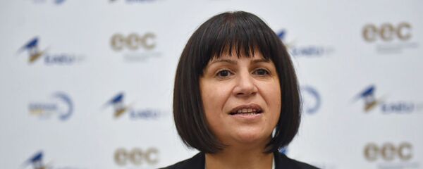 Член Коллегии (Министр) Евразийской экономической комиссии Карине Минасян на международном форуме Евразийская неделя (23 октября 2018). Еревaн Член Коллегии (Министр) Евразийской экономической комиссии Карине Минасян на международном форуме Евразийская неделя (23 октября 2018). Еревaн - Sputnik Армения