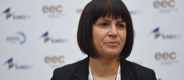 Член Коллегии (Министр) Евразийской экономической комиссии Карине Минасян на международном форуме Евразийская неделя (23 октября 2018). Еревaн Член Коллегии (Министр) Евразийской экономической комиссии Карине Минасян на международном форуме Евразийская неделя (23 октября 2018). Еревaн - Sputnik Армения