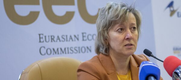 Вероника Никишина - Sputnik Армения