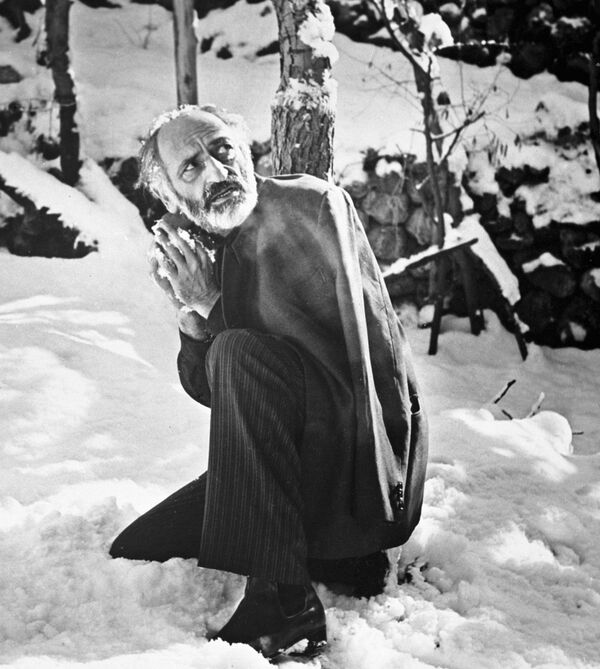 Не любил эту новую демократию, или Великий океан Соса Саркисяна Не любил эту новую демократию, или Великий океан Соса Саркисяна - Sputnik Армения