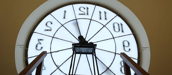 Как устроены главные часы страны. Видеоэкскурсия - Sputnik Армения