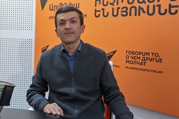 Освобождение членов Сасна црер общество Армении одобрит, но кое-кого забыли — адвокаты Освобождение членов Сасна црер общество Армении одобрит, но кое-кого забыли — адвокаты - Sputnik Армения