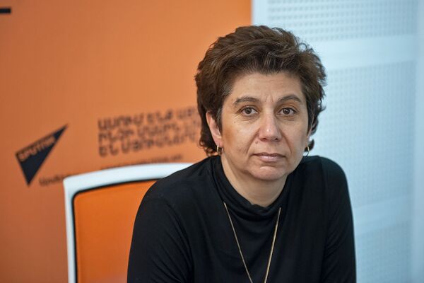 Несладкая Европа, или Почему армянам лучше не просить убежища на чужбине Несладкая Европа, или Почему армянам лучше не просить убежища на чужбине - Sputnik Армения