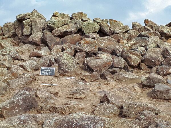 Армянские археологи готовы доказать, что научное сообщество ошибалось целое столетие - Sputnik Армения