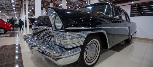 Автомобиль Чайка на выставке Arm Auto Show Expo 2018 - Sputnik Армения