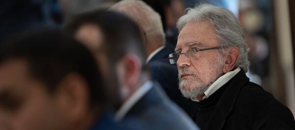 Главный архитектор Еревана Артур Месчян в мэрии (29 октября 2018). Еревaн Главный архитектор Еревана Артур Месчян в мэрии (29 октября 2018). Еревaн - Sputnik Արմենիա